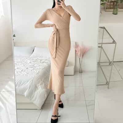 [패션플러스][다잇템]여자 슬림 V넥 인어공주 오버랩 롱 원피스_4(55650_OP16686_STK_4)