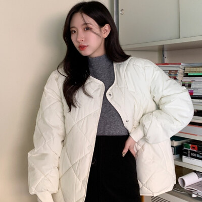 [패션플러스][디작소]여성 겨울 다이나 노카라 다이아 퀄팅 패딩(566329_5006252686)