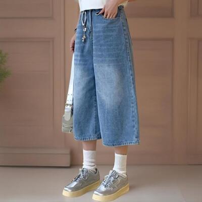 [패션플러스][미라클세븐]여성 하이웨스트 7부 와이드핏 워싱 청바지(572630_CCP8ED8_A1)