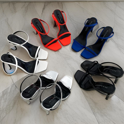 [패션플러스][미라클세븐]스키니 킬힐슬리퍼 메탈릭 무대신발 비비드 여성뮬(572630_CCS777B)