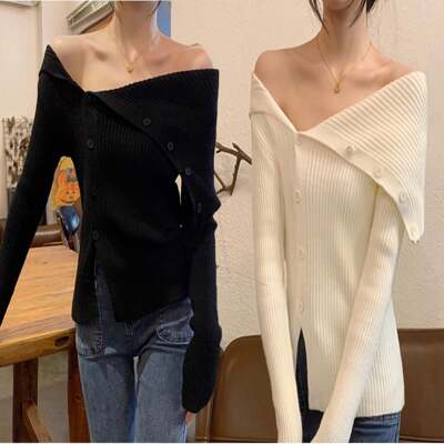 [패션플러스][셀럽하우스]여자 SOBT6330 니트 여리여리 골지 오프숄더 언발란스 버튼(583093_n613_1_WFGDCHV)