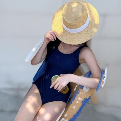 [패션플러스][신상오픈런]|CHW242|여성 여름 스판 네이비 블랙 로우컷 수영복 원피스_21896780_597559(597559_21896780_597559)