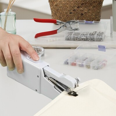 [패션플러스][매직멀티 똑딱이][매직멀티 똑딱이]멀티 똑딱이 + 핸드미싱기 (1206피스)_637583(637583_41494916_637583)