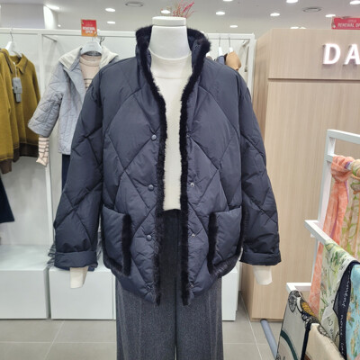 [패션플러스][데일리스트][세정_인디안여성복]밍크 트리밍 숏다운MDBKD4WA19101_GN(673096_MDBKD4WA19101)