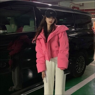 [패션플러스][SK스토아_기타]숏패딩 여성 크롭 얼굴소멸 빅카라 오버핏 겨울 아우터 2색_684406(684406_58051043_684406)