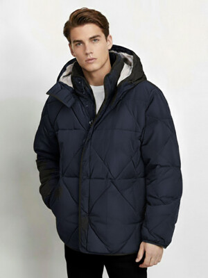 [패션플러스][쉐비뇽][쉐비뇽] 남성 다이아 다운 자켓 네이비_01(687666_CVW22DJUO03NA67)