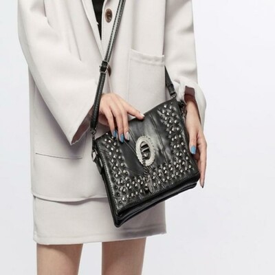 [패션플러스][케이티알파쇼핑][라일리] Rly 틴탑(양가죽) A431 여성 클러치 파우치 크로스백 가죽(717084_4125860)