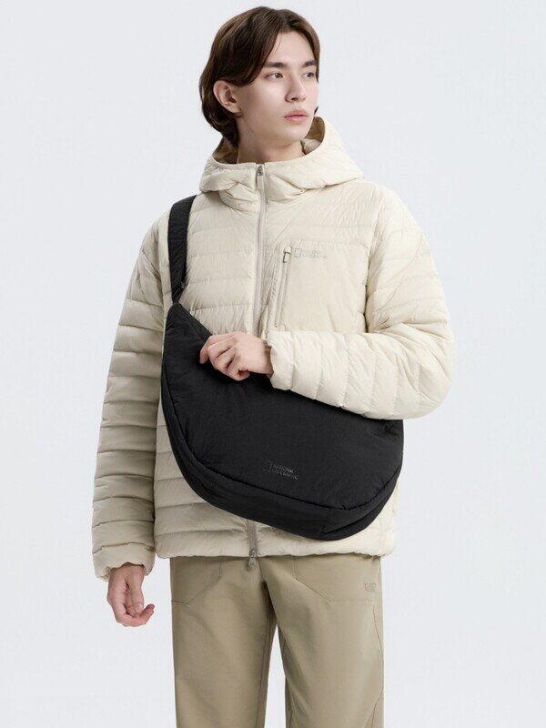 LINE UP 01. BAG 1