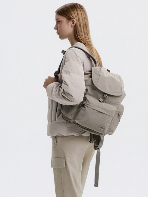 LINE UP 01. BAG 2